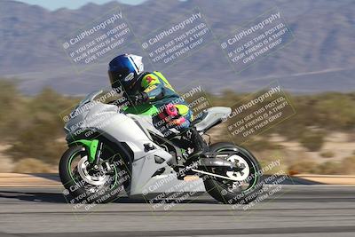 media/Oct-30-2025-Racers Edge (Thu) [[dabbdaf680]]/3-B Group/Session 4 (Turn 9 Side)/